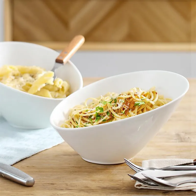 9,5-дюймовая белая салатница — двойная наклонная салатница объёмом 23 унции, 9,5-дюймовая наклонная чаша для сервировки салатов (2)