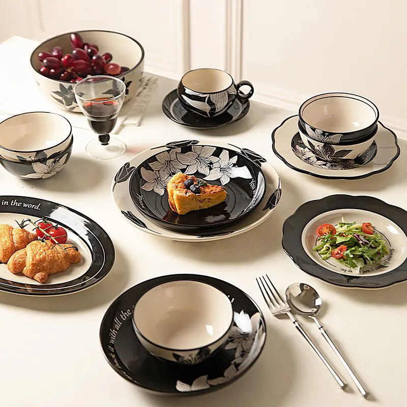 Винтажная керамическая посуда Moro — домашние миски, тарелки (2)