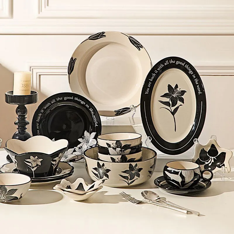 Винтажная керамическая посуда Moro — домашние миски, тарелки (5)